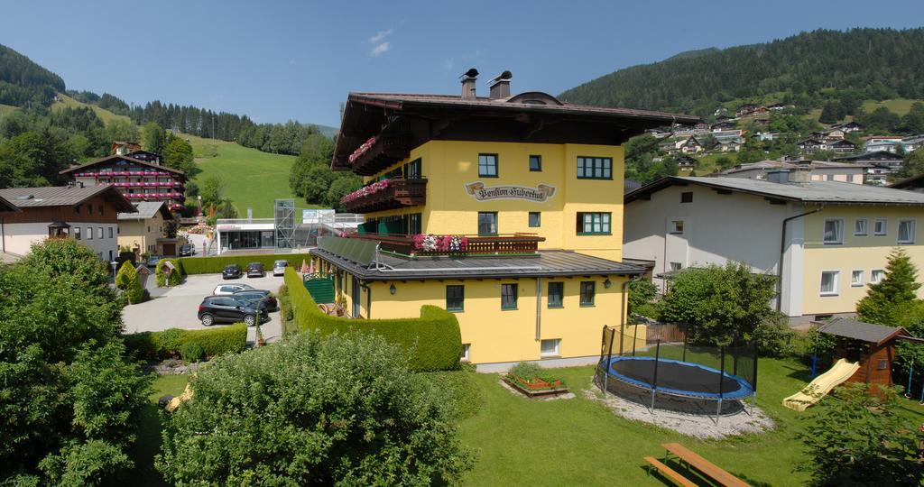 Hotel Pension Hubertus Zell am See Kültér fotó